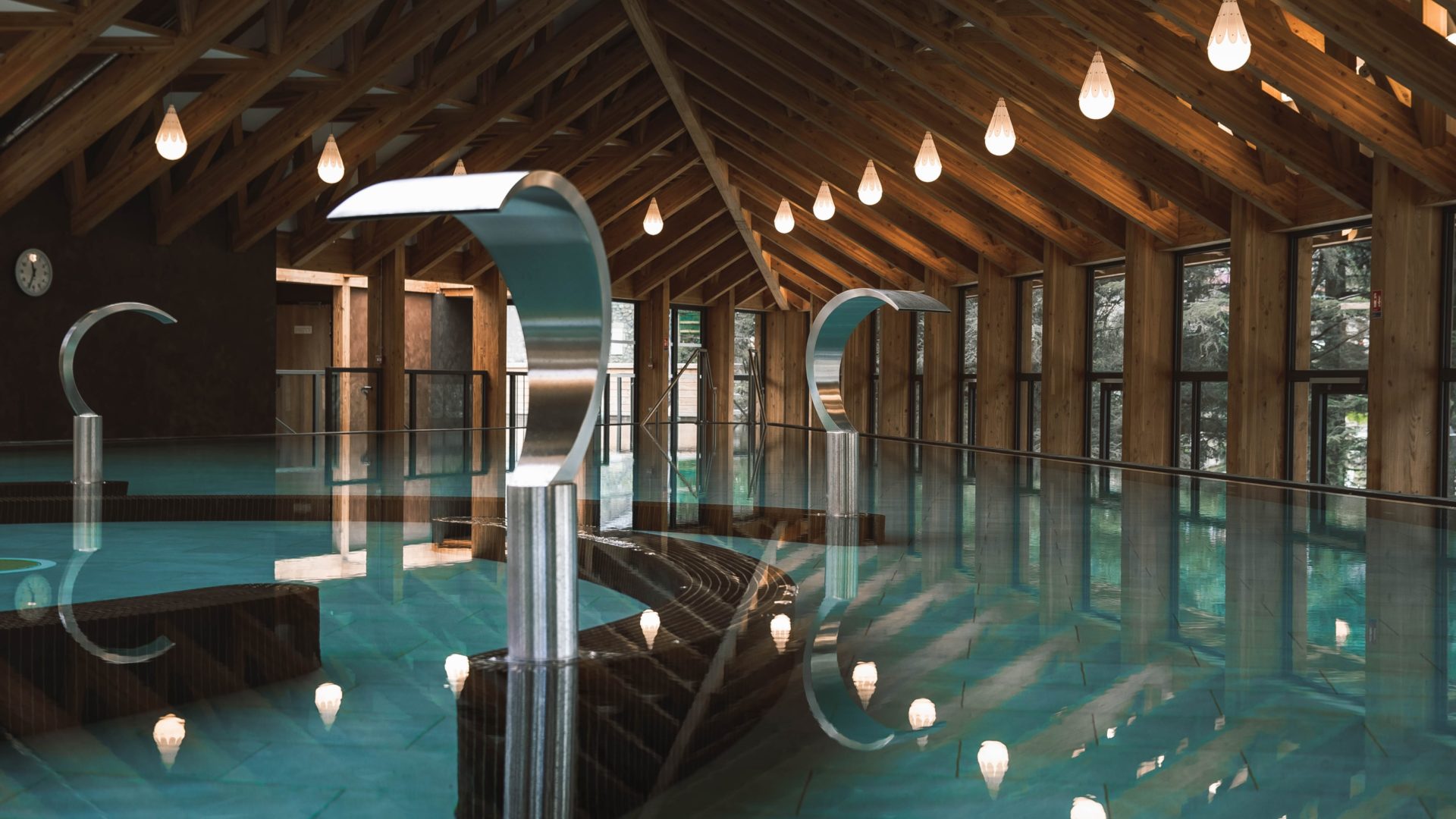 Thermes de Vals-les-Bains - Cure et Spa en Ardèche - Spa Séquoia Redwood (2)